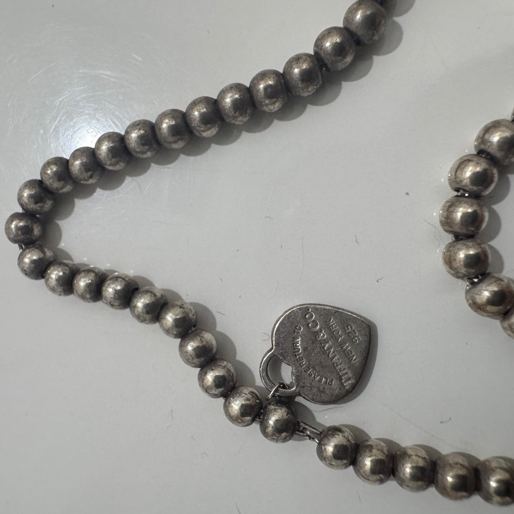 Tiffany & Co. Silver Heart Tag Bead Bracelet - Picture 5 of 7
